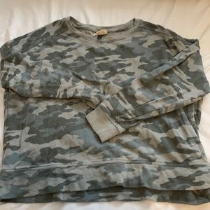 Barely worn camo- print crew neck. Size L